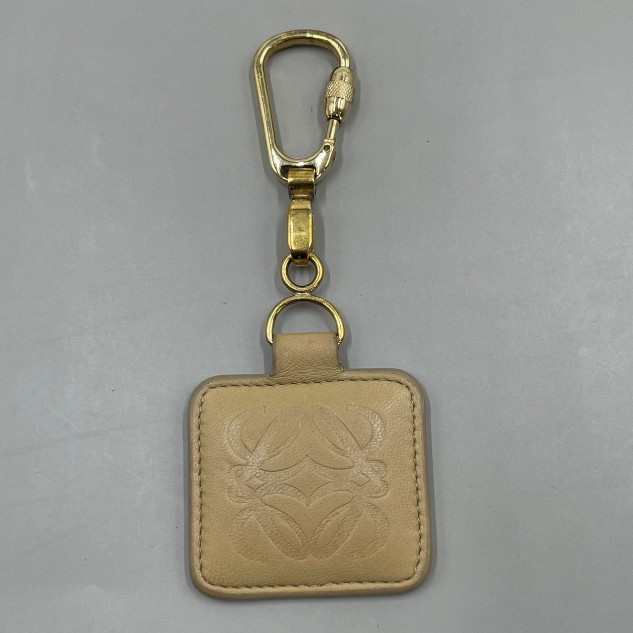 美品 LOEWE ロエベ キーホルダー キーリング バッグチャーム 