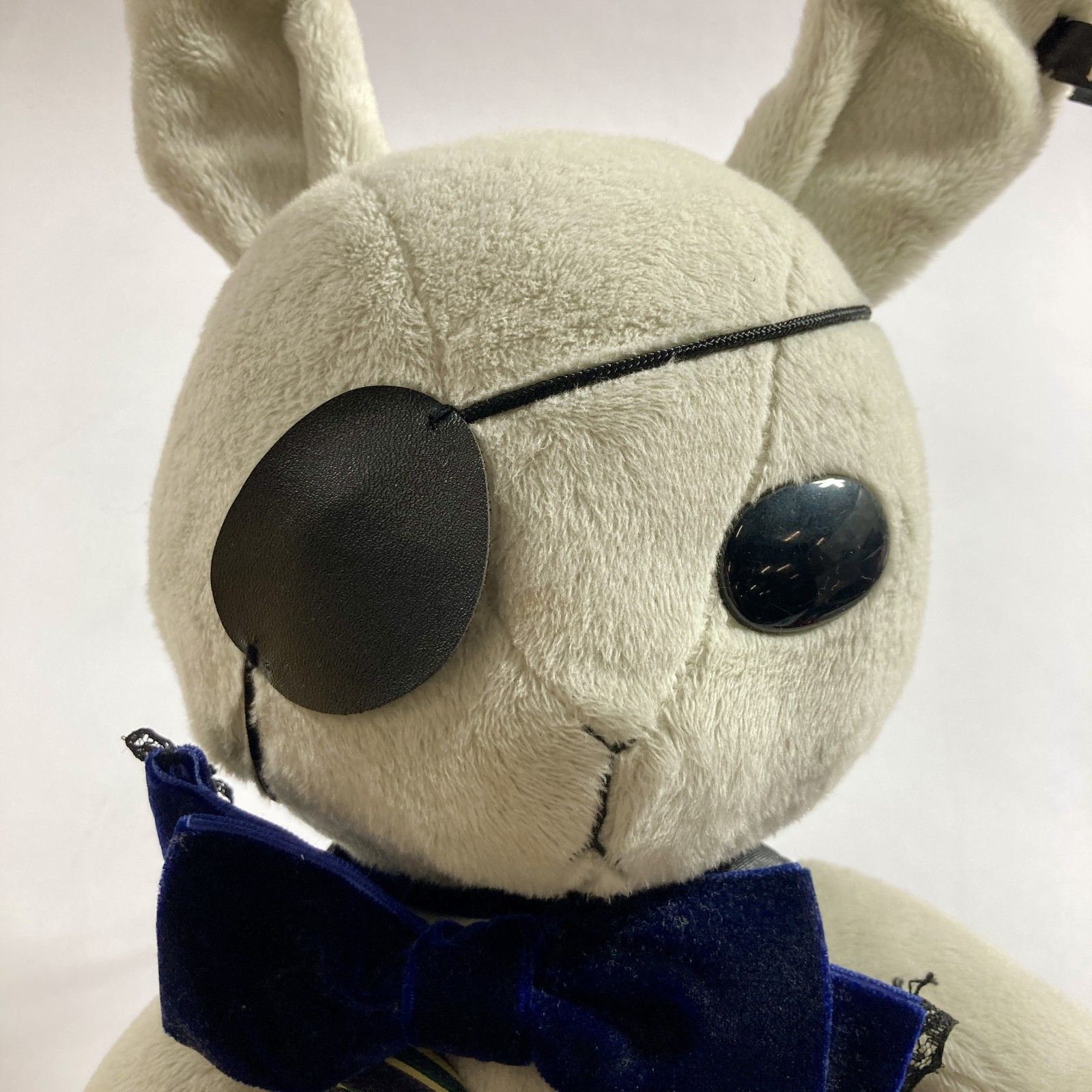 ☆ 黒執事 Black Label ビターラビット ぬいぐるみ 大きめ うさぎ 全長