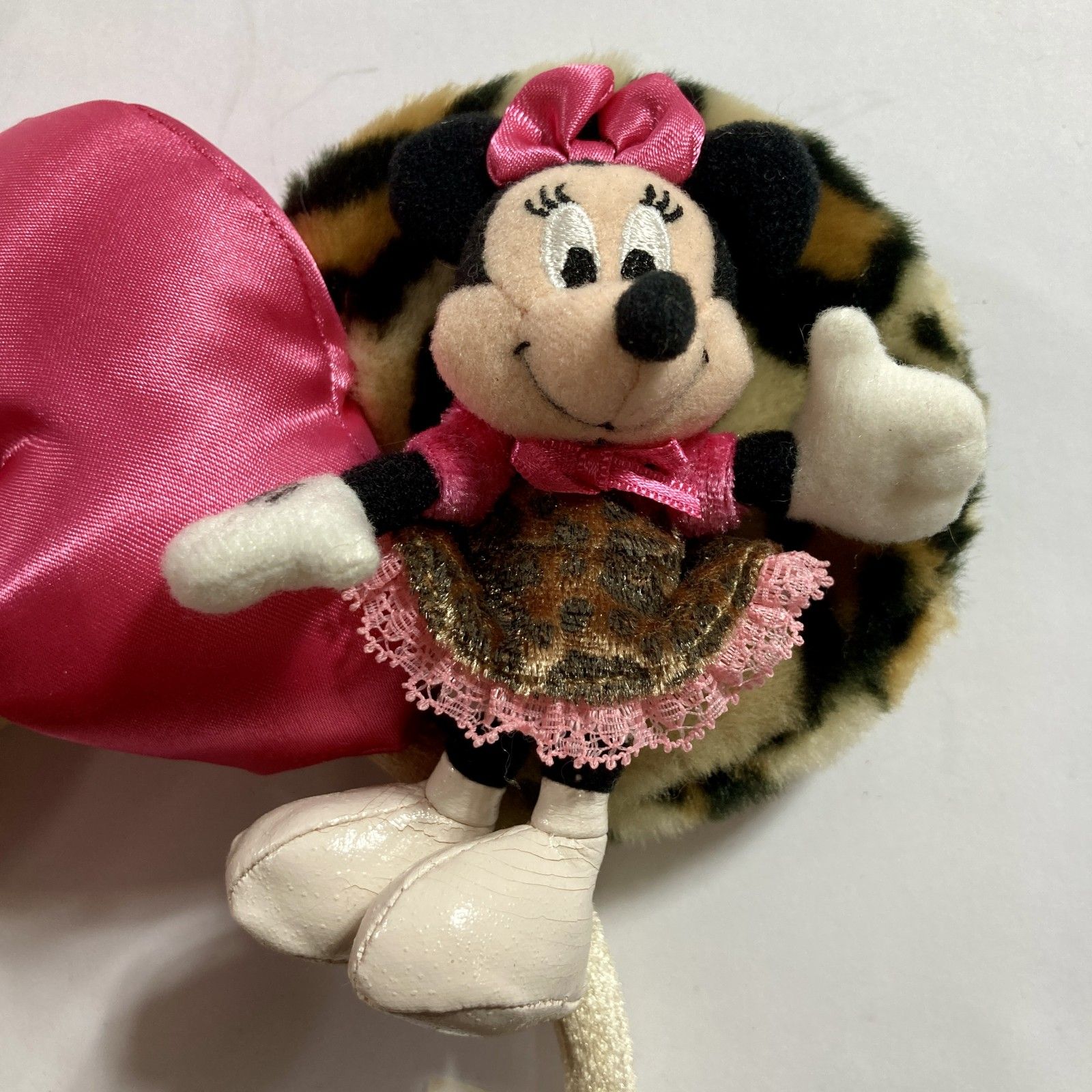 ☆ Disney ミニーマウス カチューシャ ヒョウ柄 ピンクリボン TOKYO 