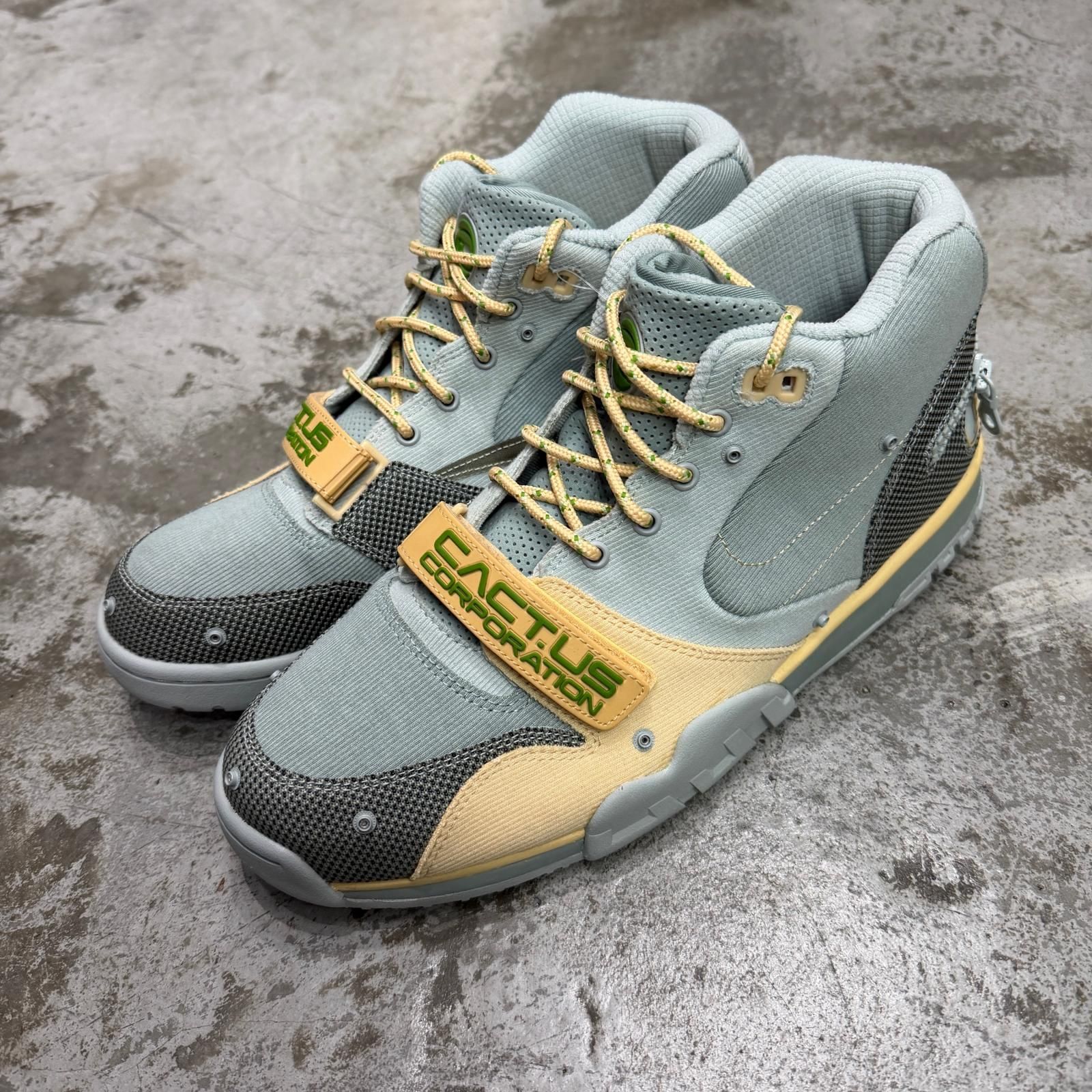NIKE × Travis Scott Air Trainer 1 SP エアトレーナー1 SP グレー 