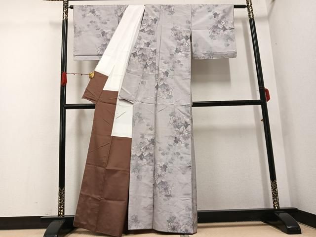 平和屋着物○都喜ヱ門 本場大島紬 白大島 一元7マルキ 総絣 蔦の葉文 