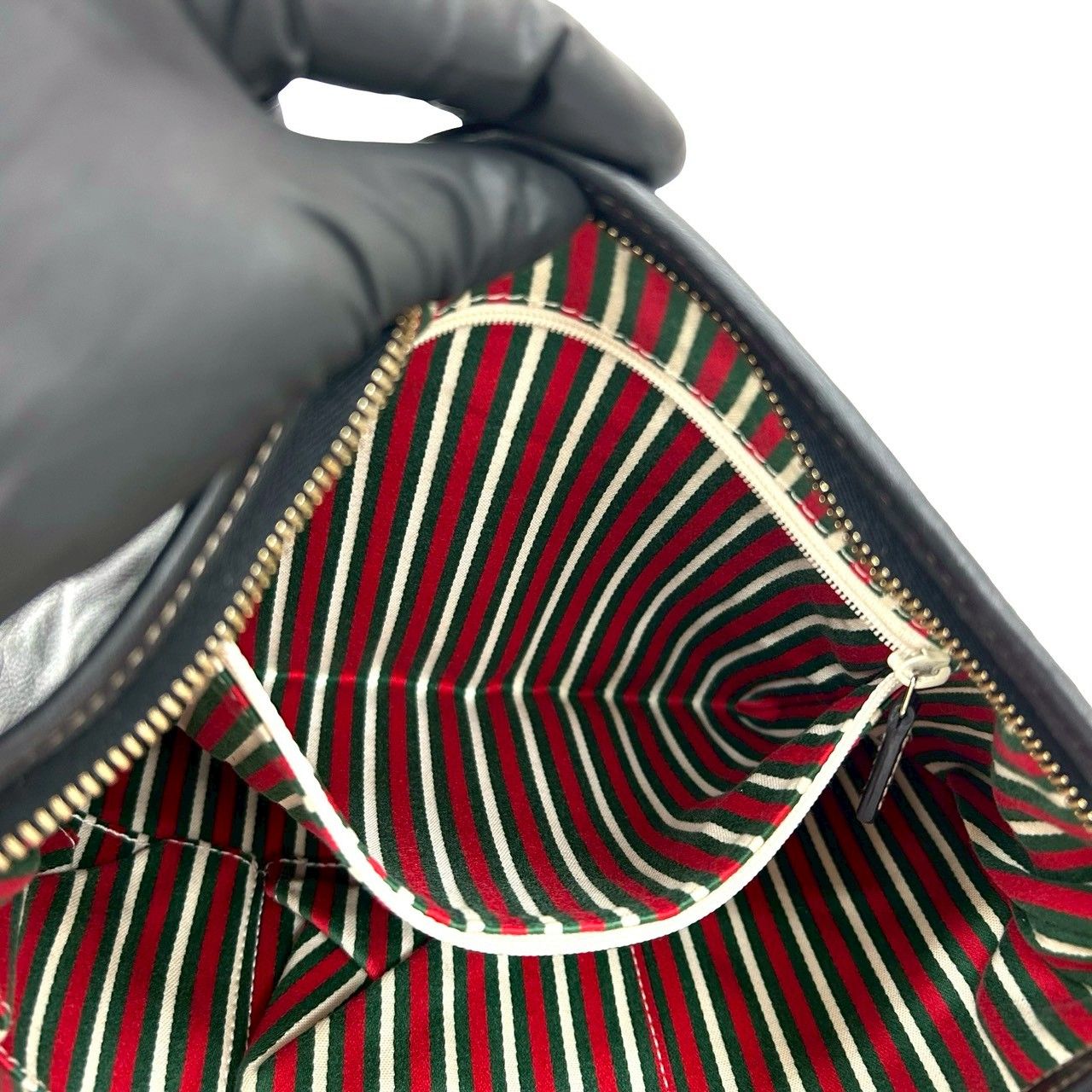 極 美品 希少品 GUCCI グッチ GG ロゴ 金具 ステッチ レザー 本革 