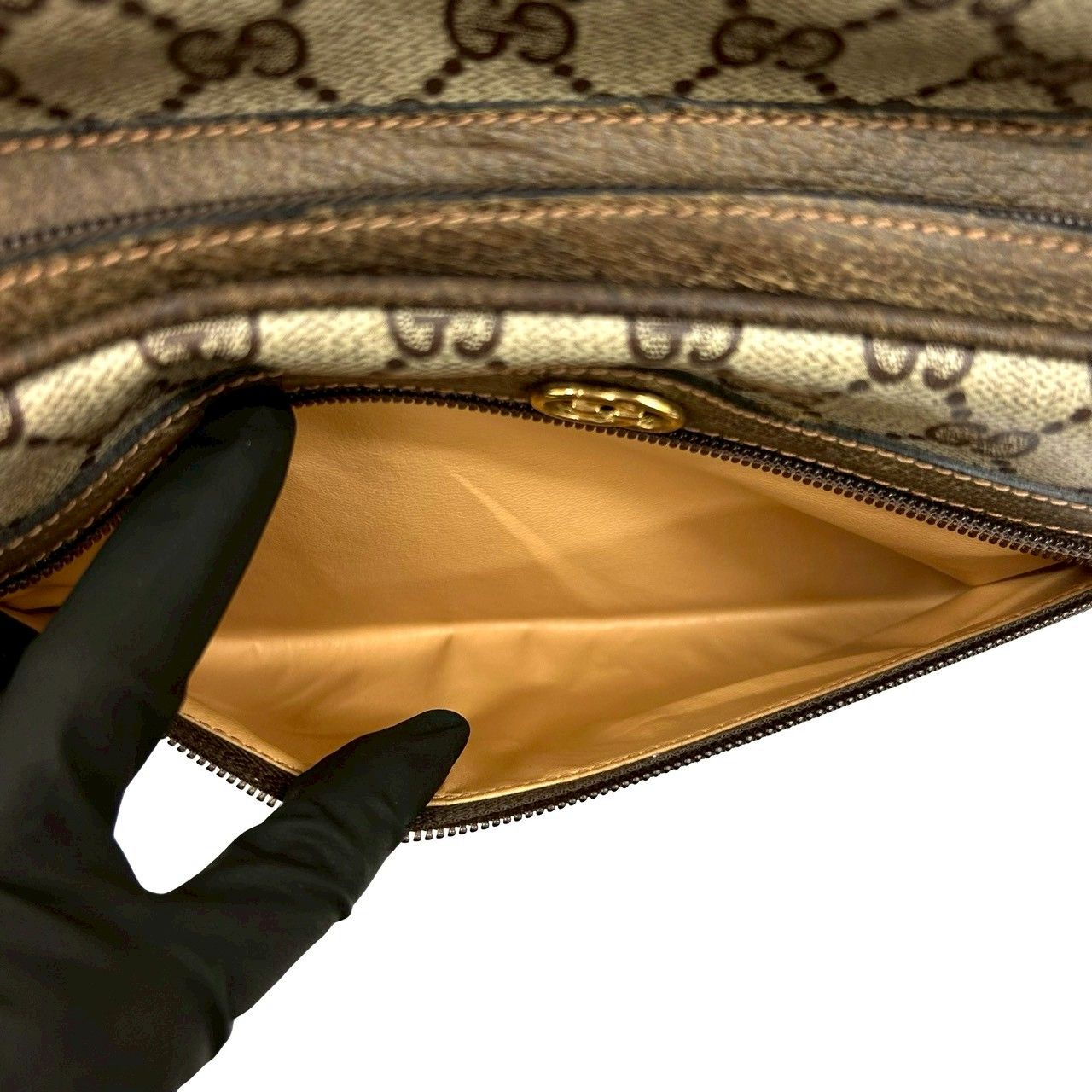 極 美品 GUCCI グッチ オールドグッチ ヴィンテージ GG ロゴ 金具 
