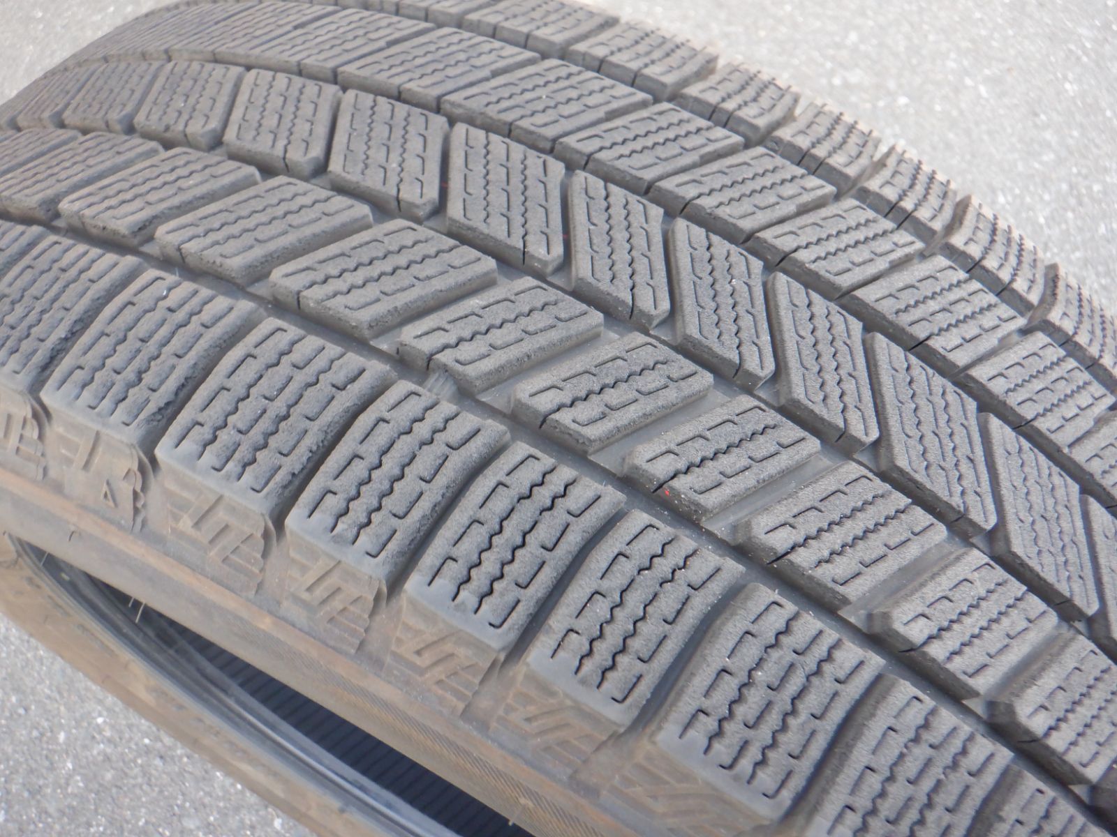 未使用に近い 195/65R15 ブリヂストン ブリザックWZ-1 2025年製 4本