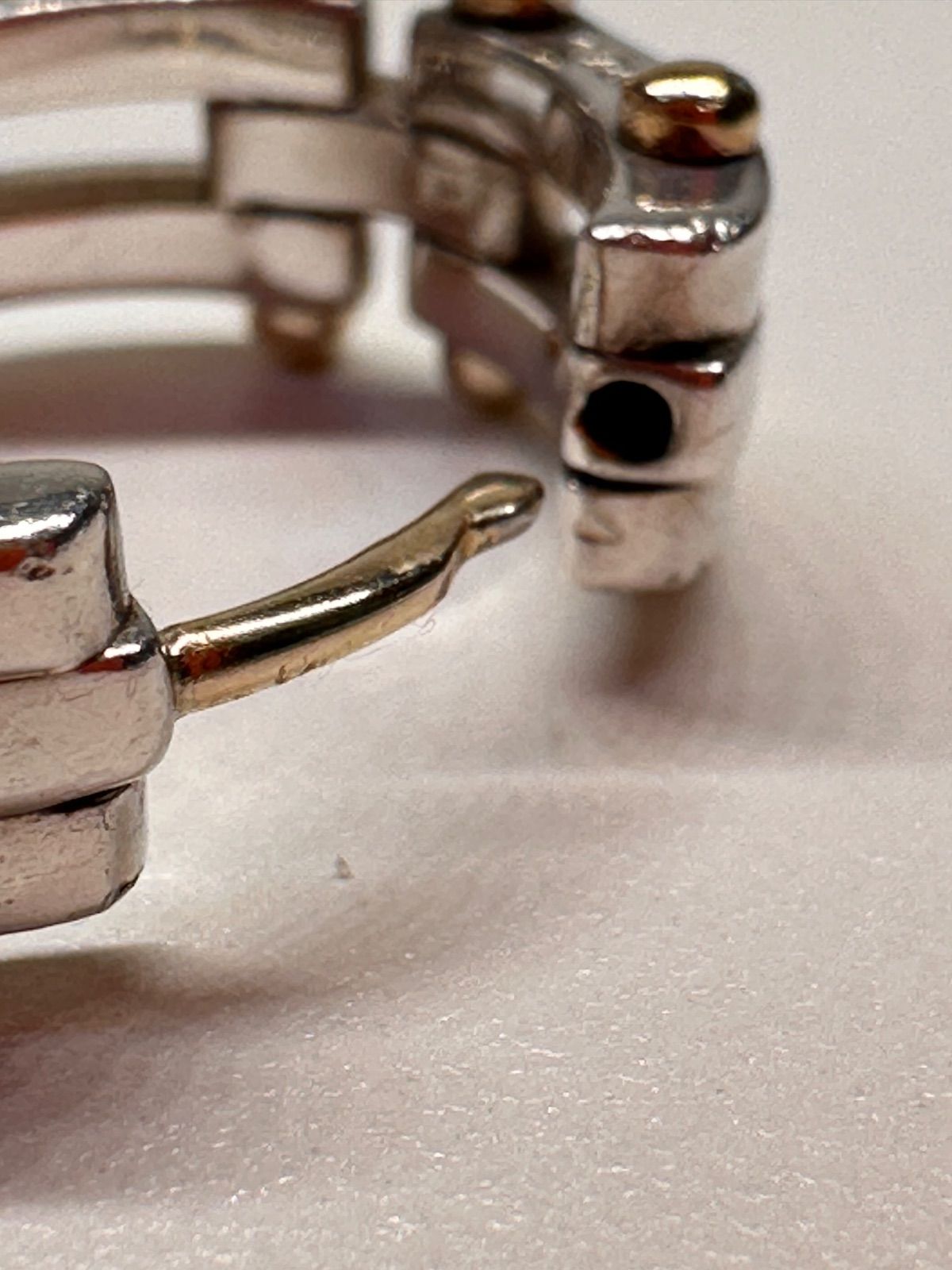 至高の逸品 Tiffany & Co. ゲートリンク フープ ピアス - メルカリ