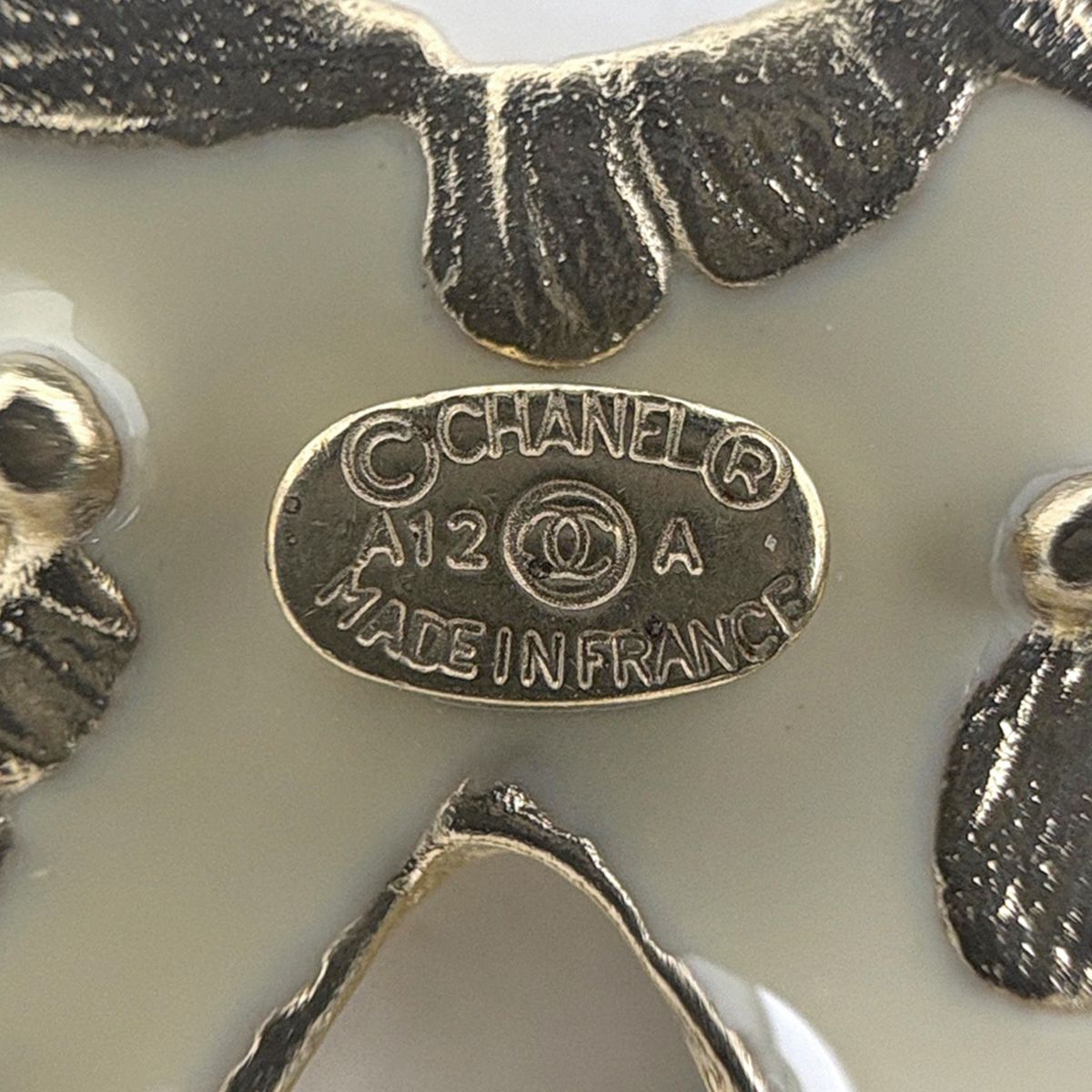 シャネル CHANEL ココマーク ブローチ カメリア ブローチ GP ゴールド 