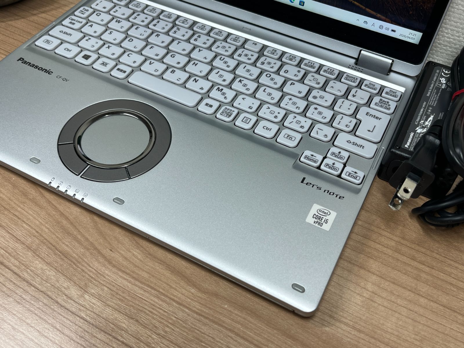 美品 LTE Panasonic CF-QV9 i5 第10世代 Office2024 - メルカリ