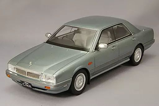 安い販売オンライン 1/18 日産 セドリック シーマ Y31 ブルー