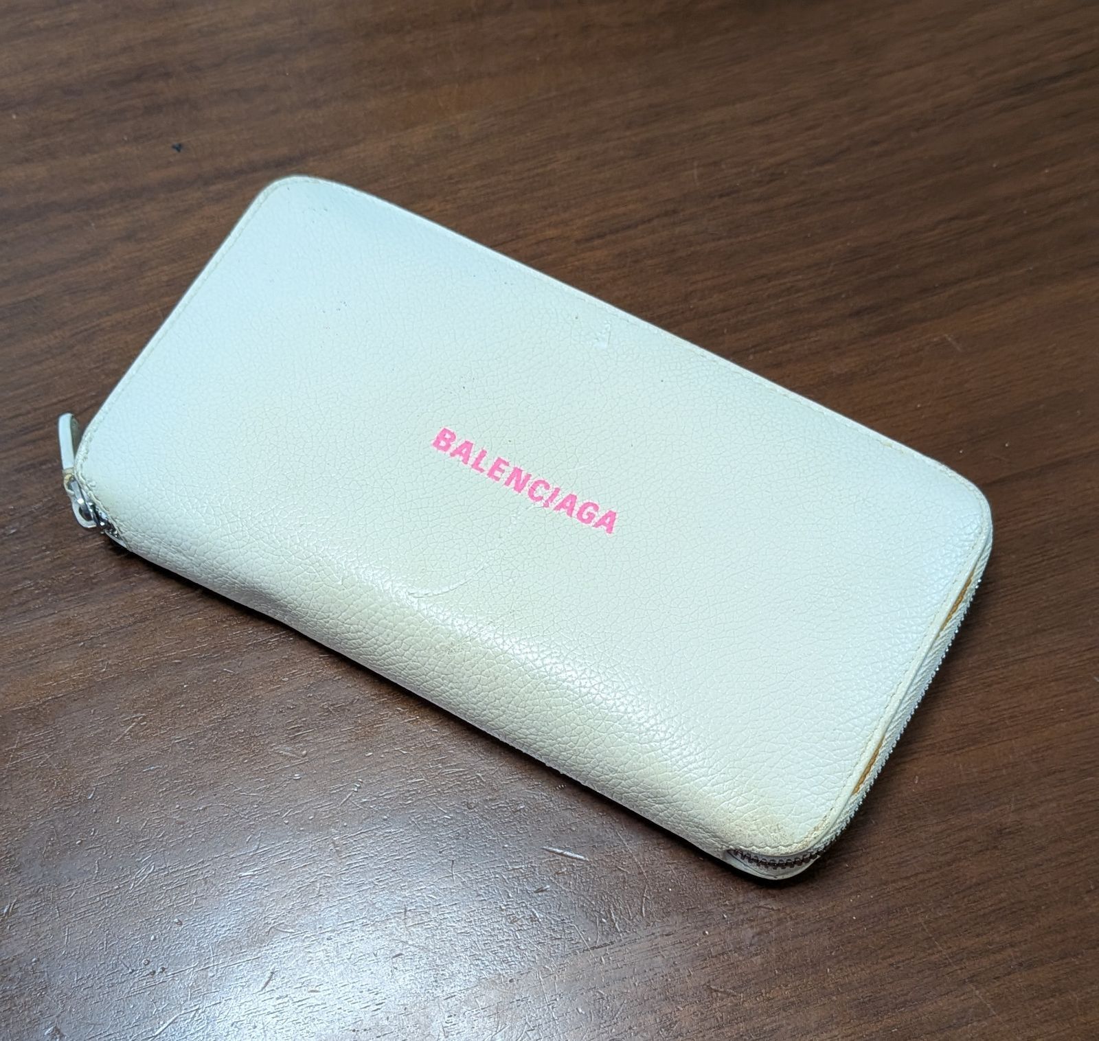 【✨美品✨】バレンシアガ エブリデイ ラウンドファスナー 長財布 ブラック ☆美品☆ バレンシアガ エブリデイ ラウンドファスナー 長財布
