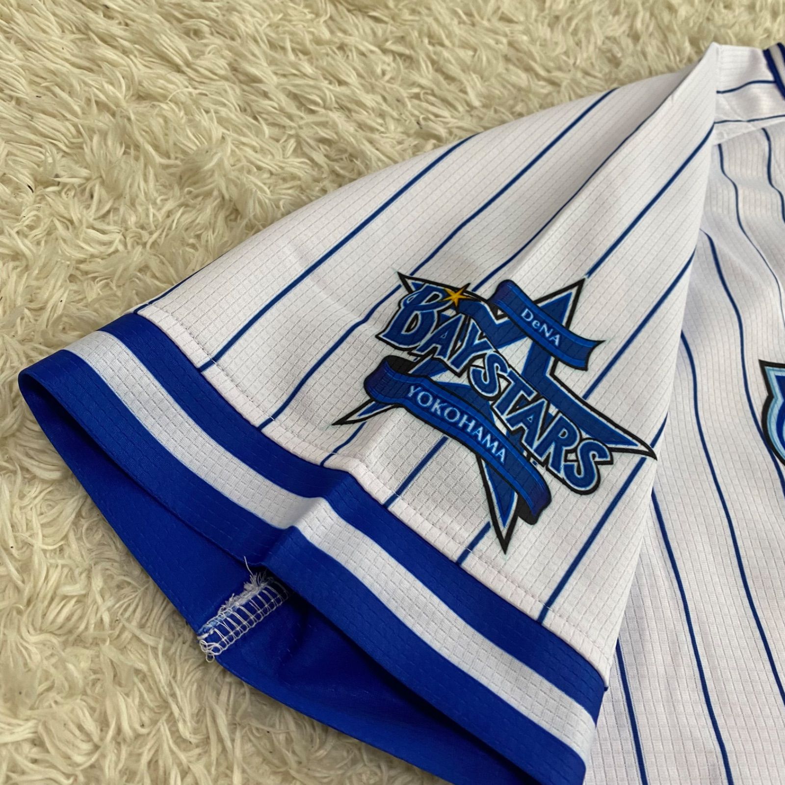 美品△横浜DNAベイスターズ 白 青 ハイクオリティ ユニホーム 山崎康晃 美品△横浜DNAベイスターズ 白 青 ハイクオリティ ユニホーム 山崎康晃