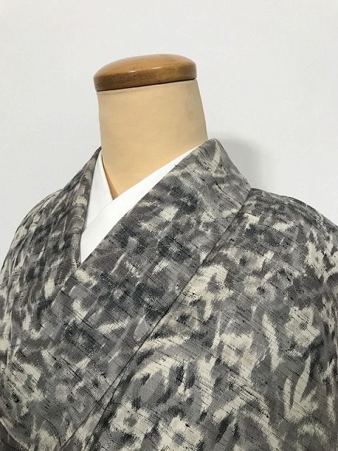 中古】Sサイズ 紬 正絹 グレー地に草花文様 - メルカリ