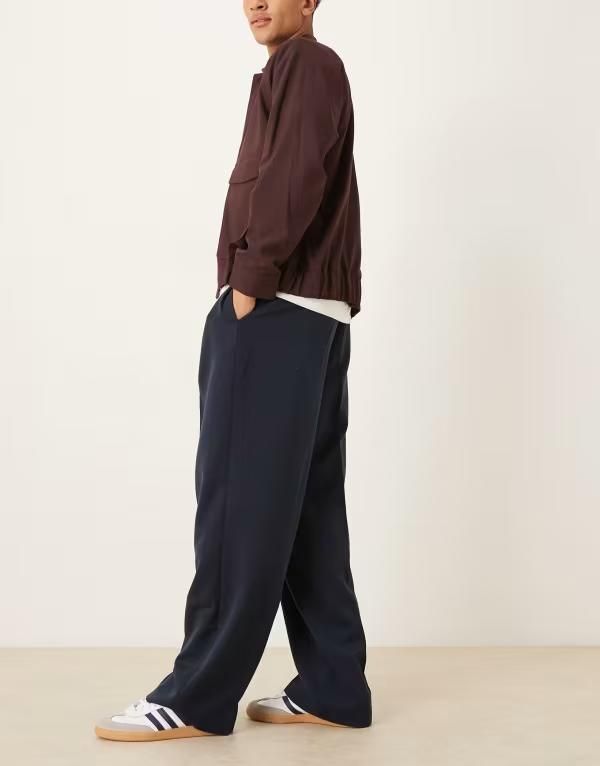 パンツ エイソス メンズ ボトムス カジュアルパンツ ワイドレッグ ASOS DESIGN smart wide leg pants with elastic waistband inverted pleat NAVY ネイビー