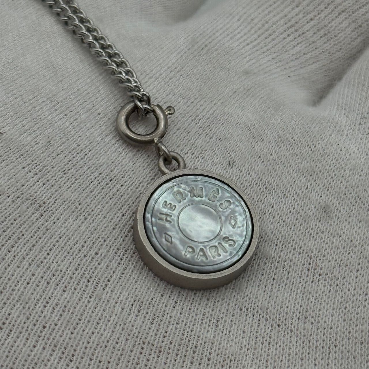 HERMES セリエ シェル ペンダントトップ ネックレス チャーム 4-2-99