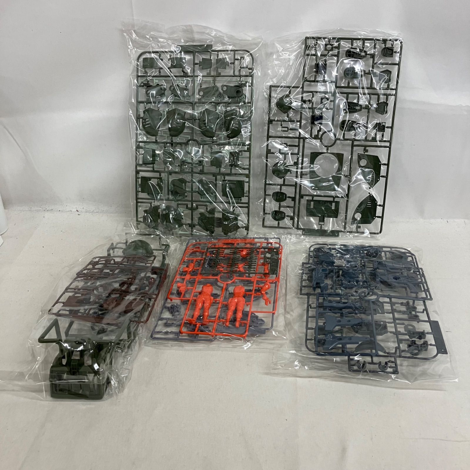 未組立 装甲騎兵ボトムズ ATM-09-ST スコープドッグ 1/20スケール 