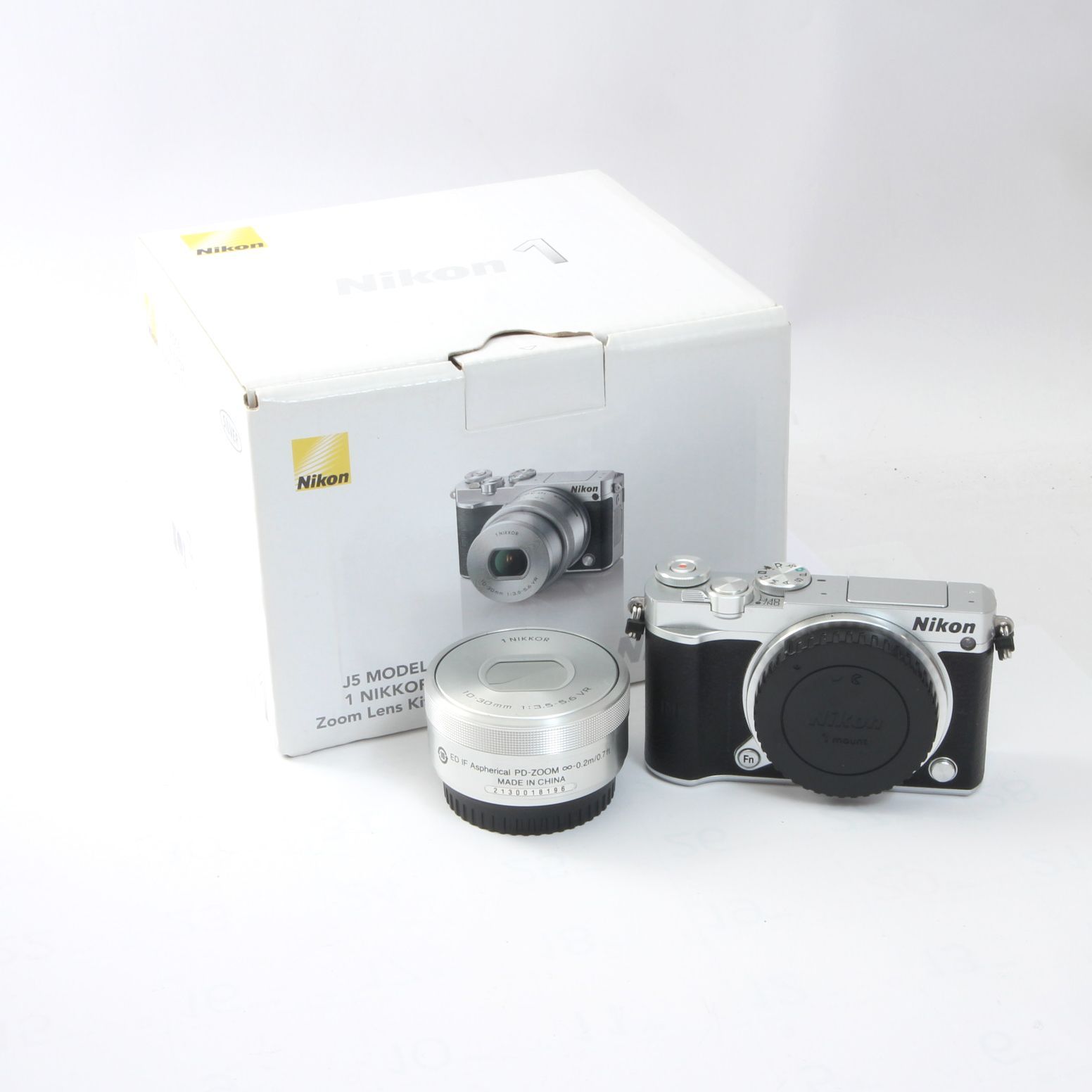 Nikon 1 J5 シルバー 10-30mm VR レンズキット 動作確認済み 【公式通販】