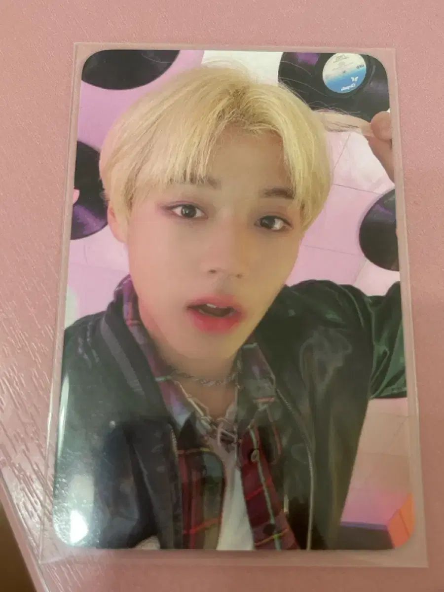 パク・ジフン(PARK JIHOON) トレカ 出品