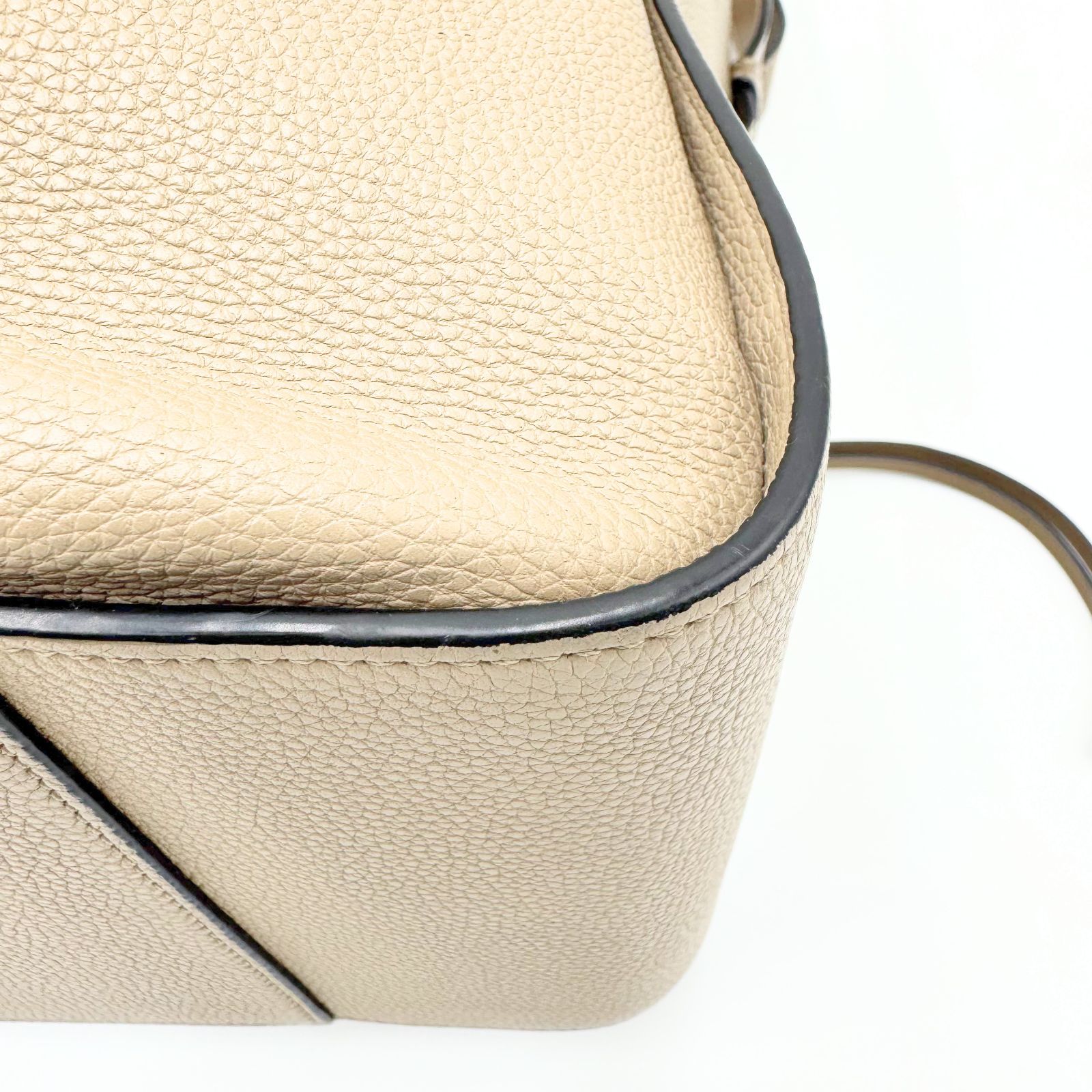 LOEWE ロエベ ハンモック ショルダーバッグ レザー アナグラム 2way 