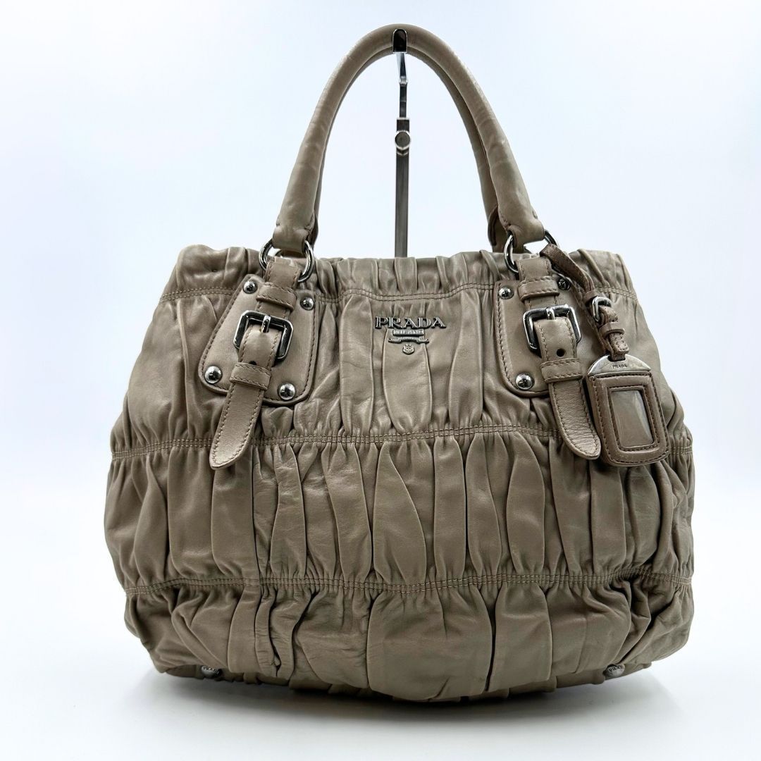 美品】Prada ナッパゴーフル ギャザー 2WAY ショルダーバッグ 美品】Prada ナッパゴーフル ギャザー 2WAY ショルダーバッグ
