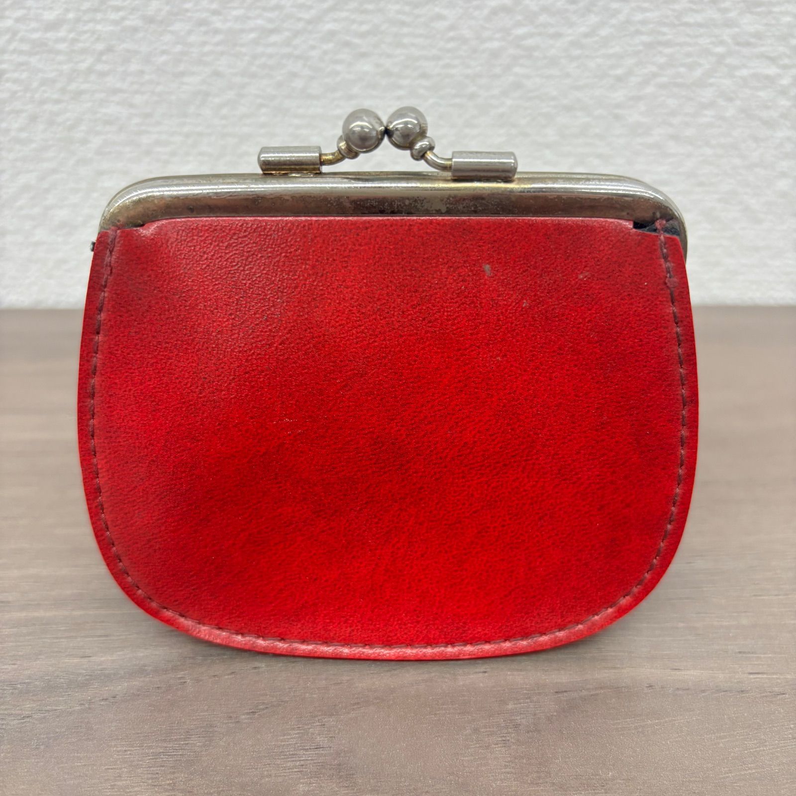 CHANEL ノベルティ品　ミニウォレット ボルドーレッド s）シャネル CHANEL ノベルティ がま口 財布 赤 レザー レディース