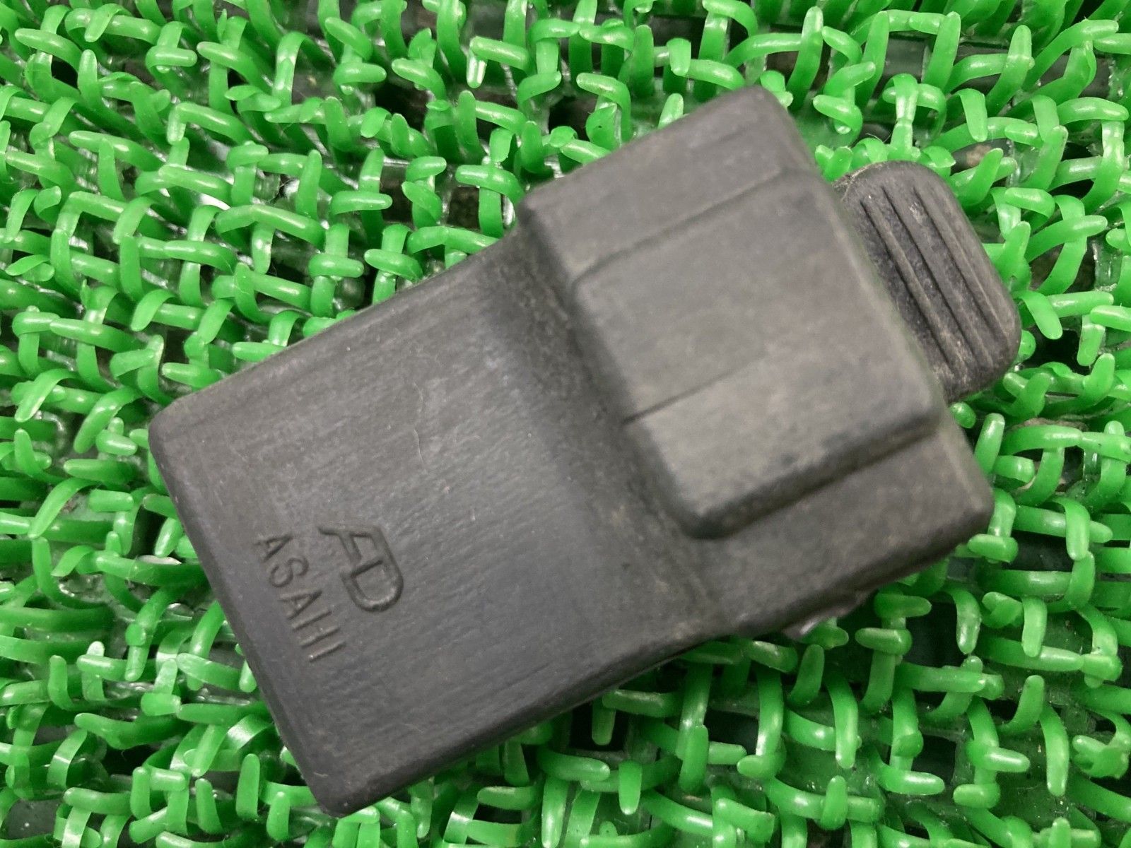 Z1 Z2 スペアヒューズホルダー カワサキ 純正 中古 バイク 部品