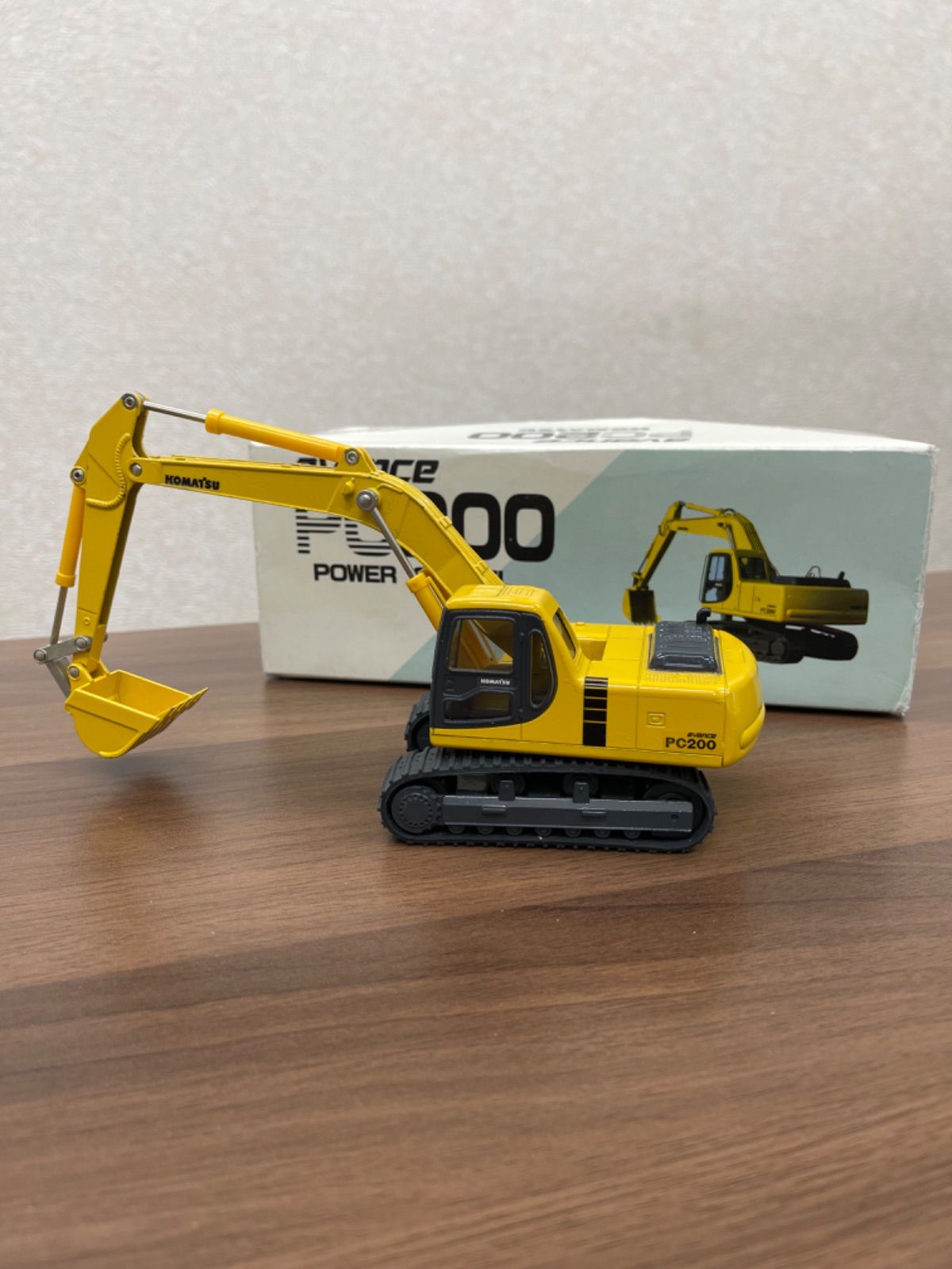 Komatsu Avance PC200 Power Shovel 1/43, JAPAN | eBay