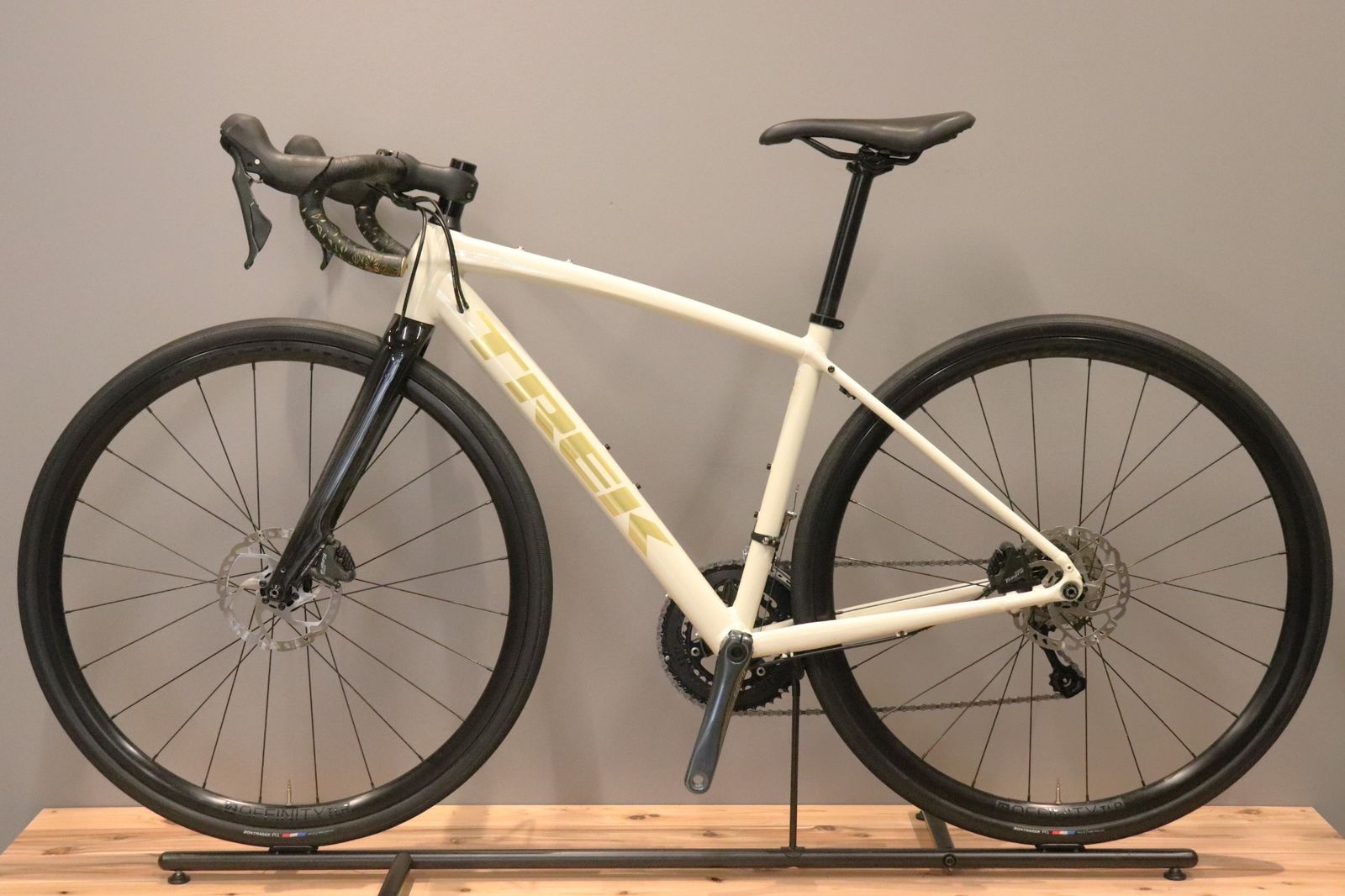 トレック TREK ドマーネ DOMANE AL4 DISC GEN3 2021モデル 49サイズ 
