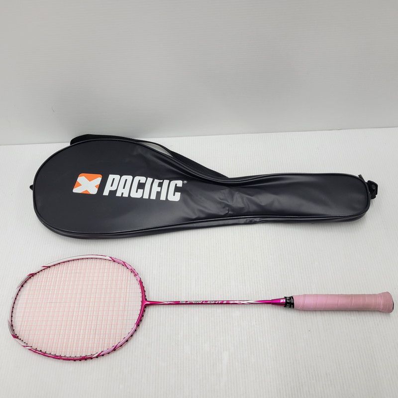 新品、未使用　バドミントンラケット SUPER LIGHT II 6U 中古品】 prince バドミントンラケット スーパーライト2 ピンク 6V