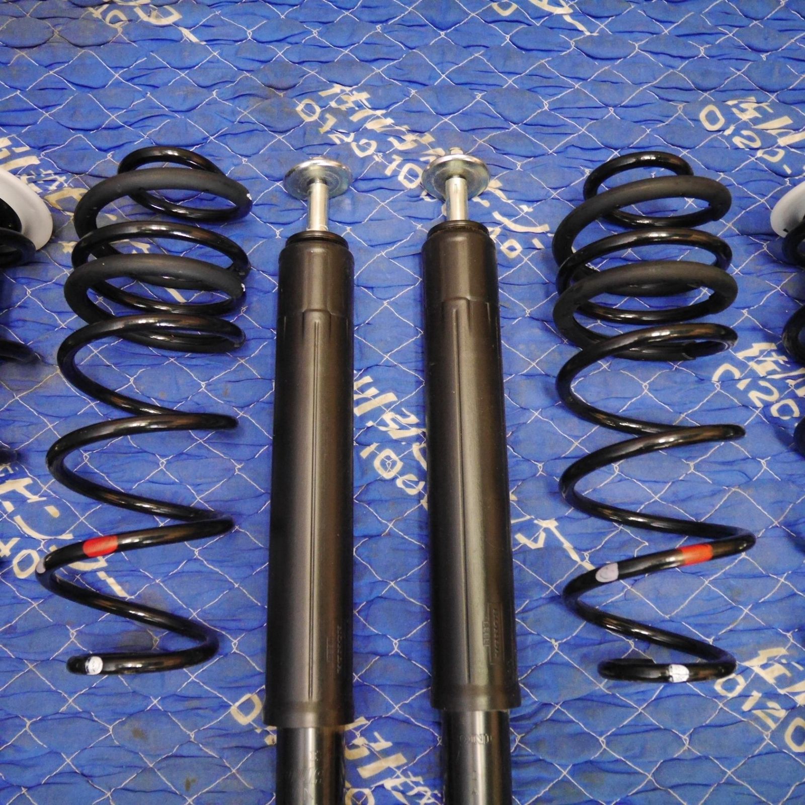 N-ONE RS サスペンションセット 51620-T82-J510-M1 EK N-ONE RS サスペンションセット 51620-T82-J510-M1 EK
