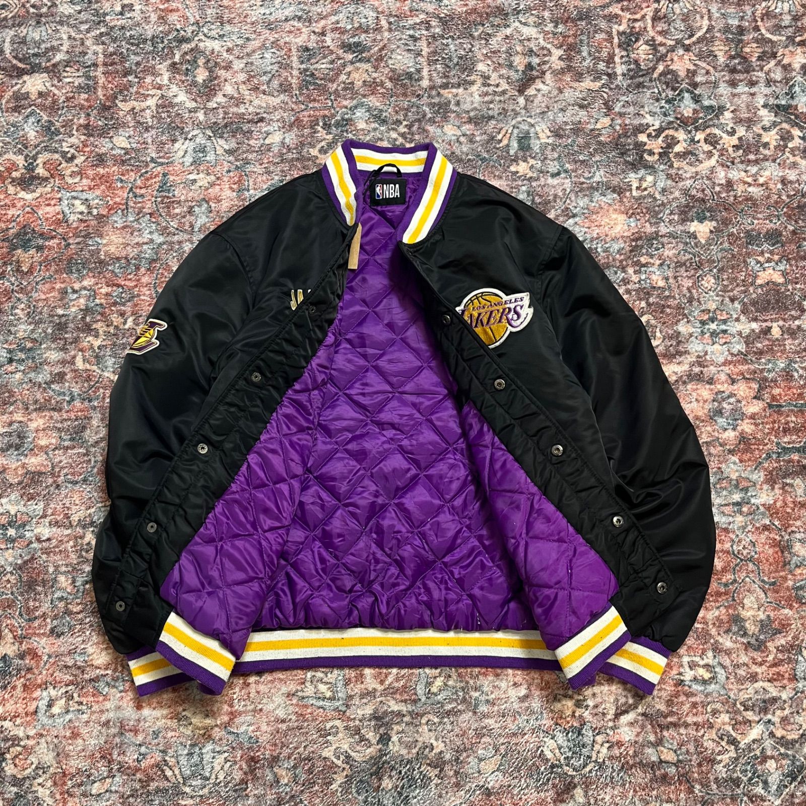 中古 安い NBA ロサンゼルス・レイカーズ スタジャン LeBron James #23