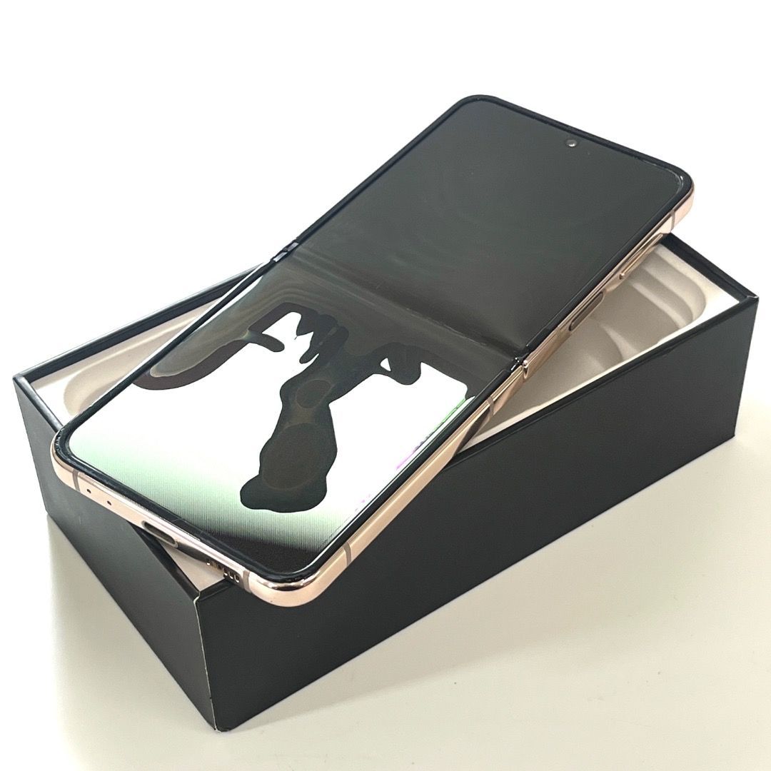 Galaxy Z Flip4 128GB ジャンク品 ピンクゴールド - メルカリ