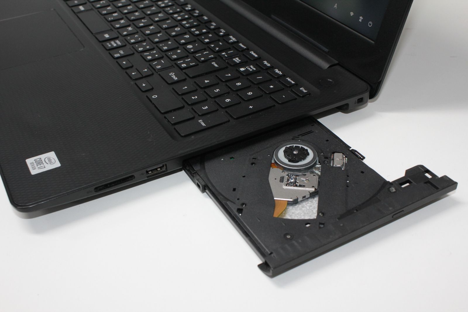 中古ノートPC】Dell〈Inspiron 15/3593〉Intel Core i7/SSD512GB 