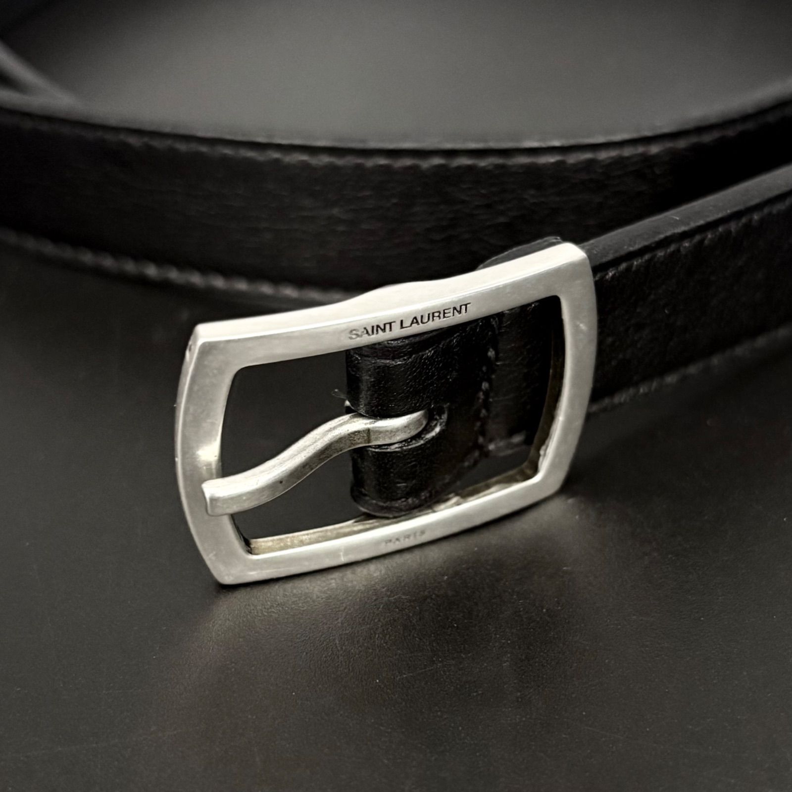 サンローラン ナローベルト レザー スクエアバックル シルバー ブラック 75 極美品 サンローラン SAINT LAURENT PARIS ナローベルト レザー