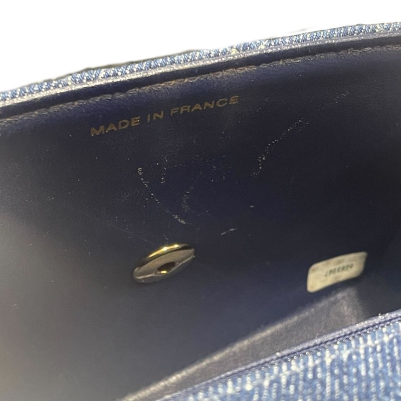 CHANEL シャネル ミニマトラッセ 17 シングルフラップ ゴールド金具 ブルー デニム ショルダーバッグ レディース 【中古】 12604K52 CHANEL シャネル ミニマトラッセ 17 シングルフラップ ゴールド金具