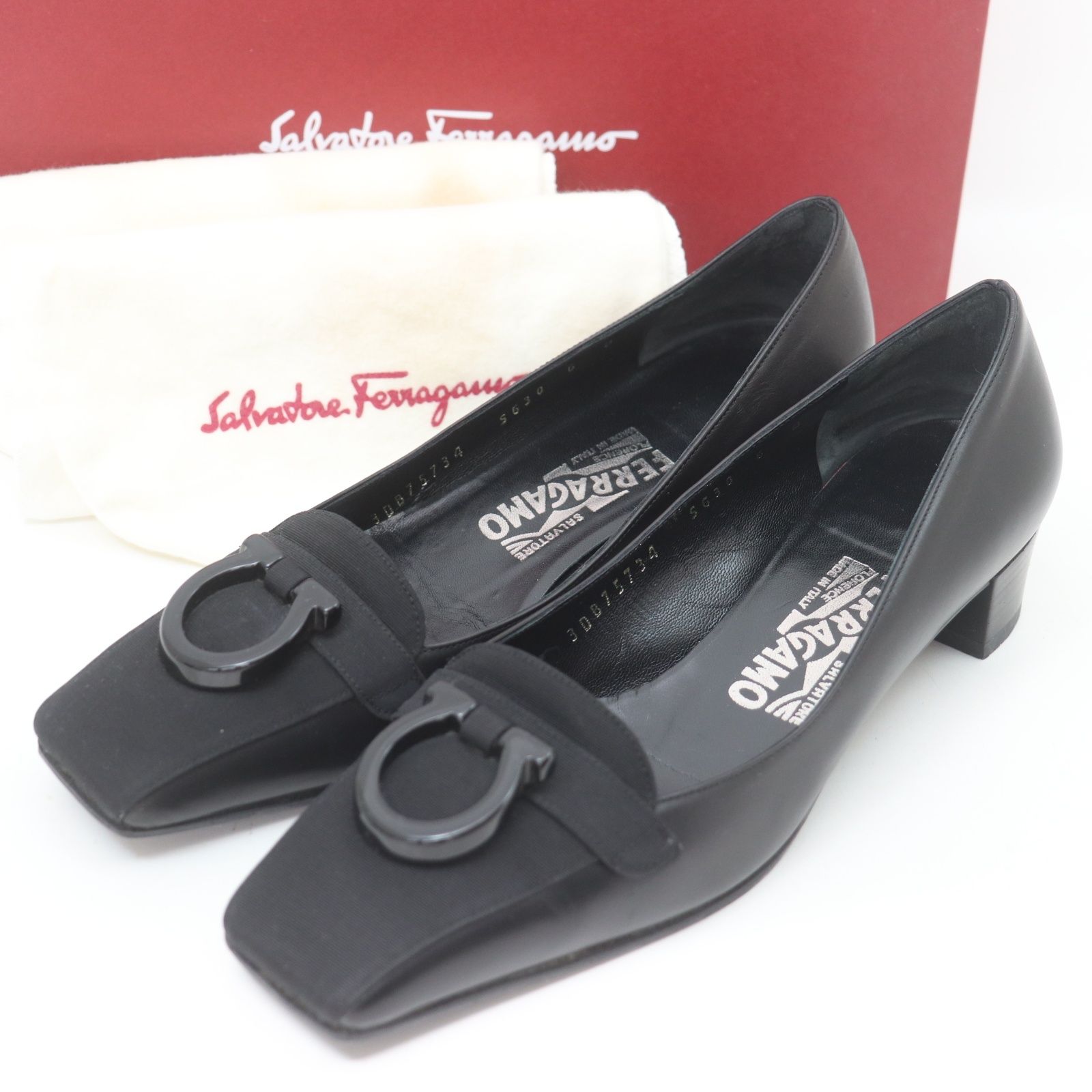 ITK0MH6UU3E0 Salvatore Ferragamo サルヴァトーレフェラガモ 