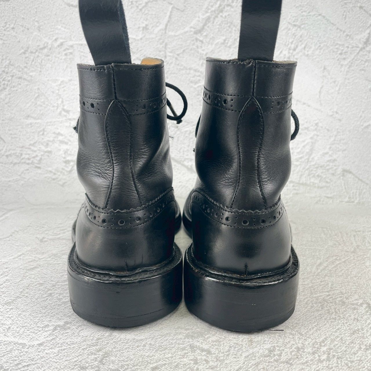 良品】TRICKER