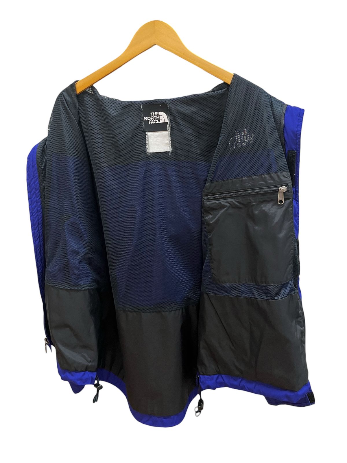 THE NORTH FACE (ザノースフェイス) ナイロン ジャケット サイズ表記