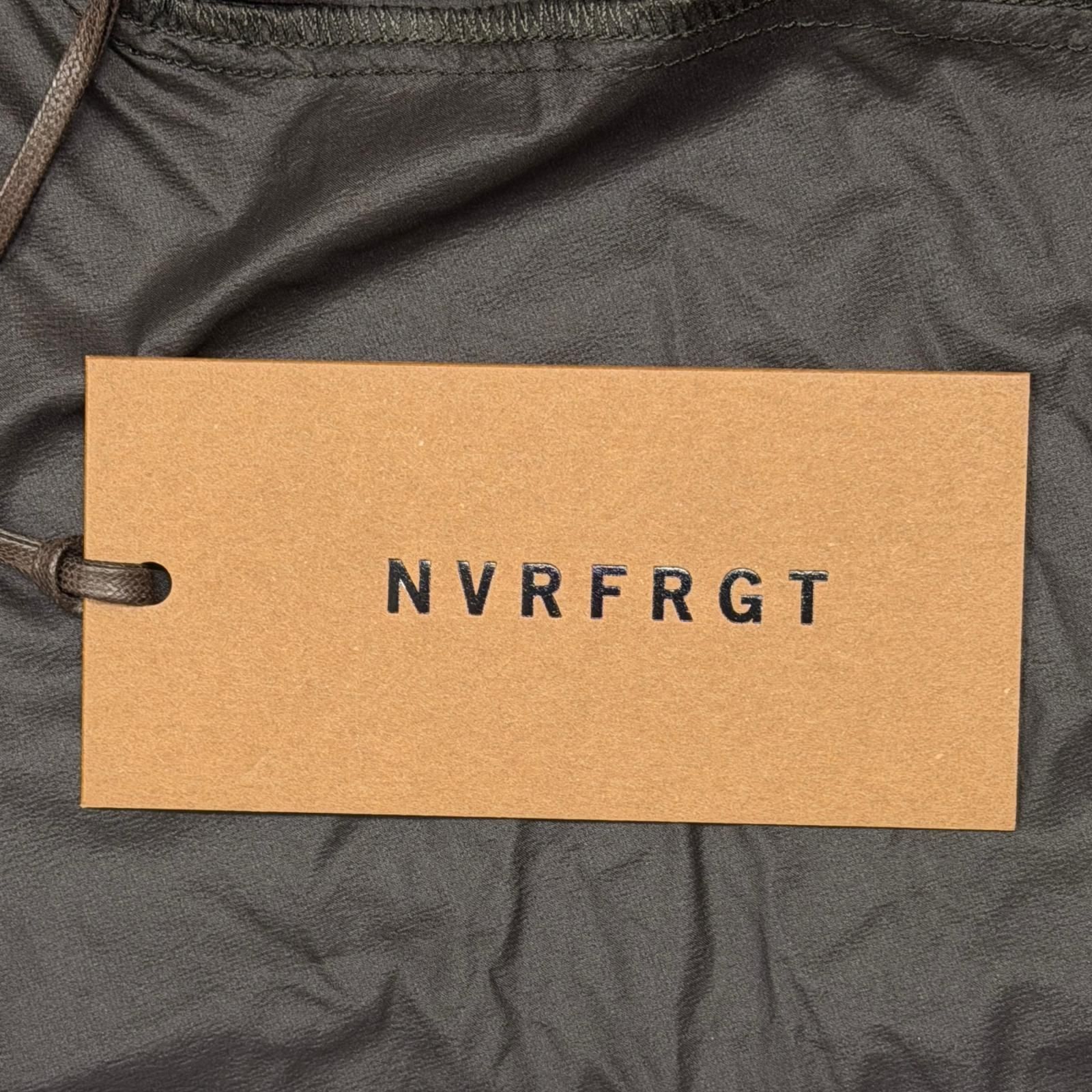 参考上代57200円 未使用 NVRFRGT PANELED LIGHT WEIGHT HOOD パネル 