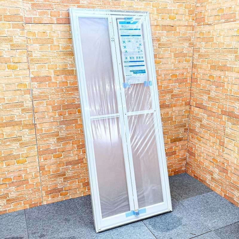 未使用】 LIXIL(リクシル) バスルーム用折り戸 浴室ドアとドア枠の 【新品未使用】INAX　LIXIL浴室ドア　折り戸