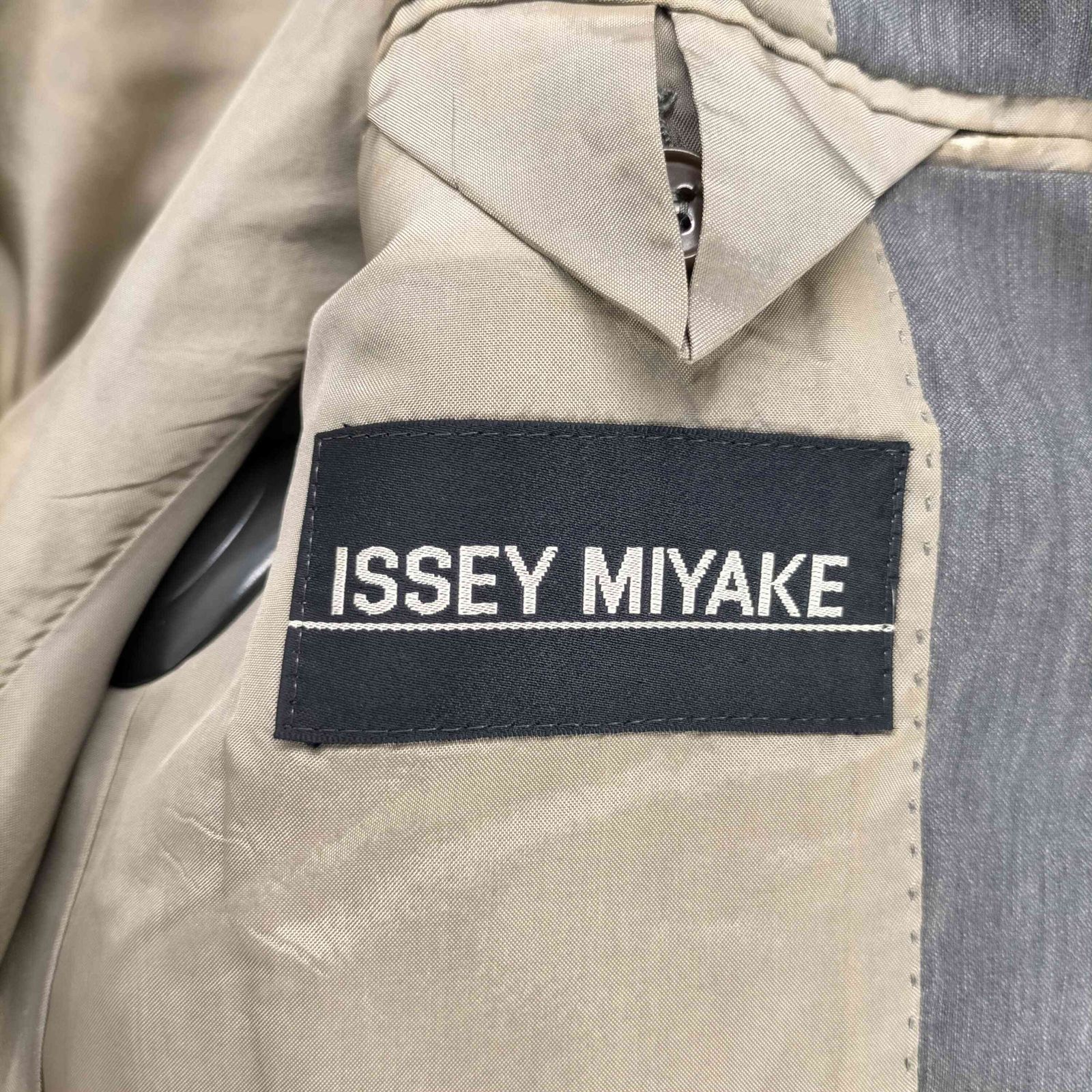 イッセイミヤケ ISSEY MIYAKE 80S 黒タグ オンリミット イタリア製 
