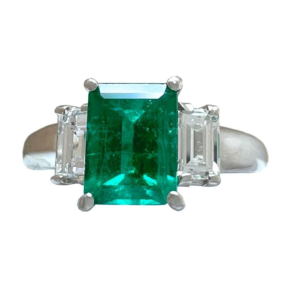 別注 PT900 エメラルド ピアス 0.37CT 【公式通販】