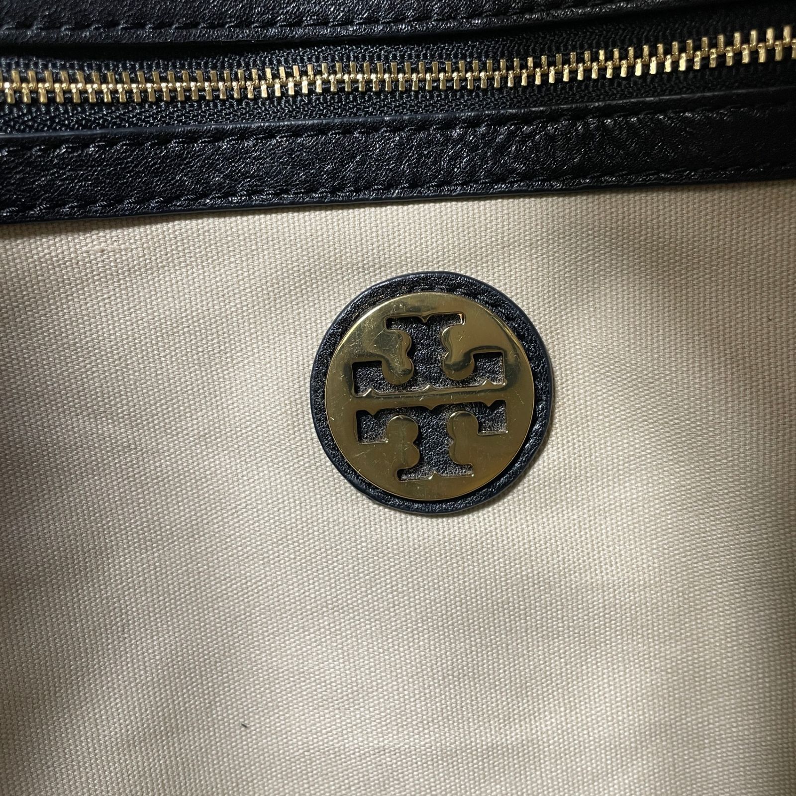 2603-262｜美品｜トリーバーチ トートバッグ レザー ブラック 2603-262｜美品｜トリーバーチ トートバッグ レザー ブラック - メルカリ