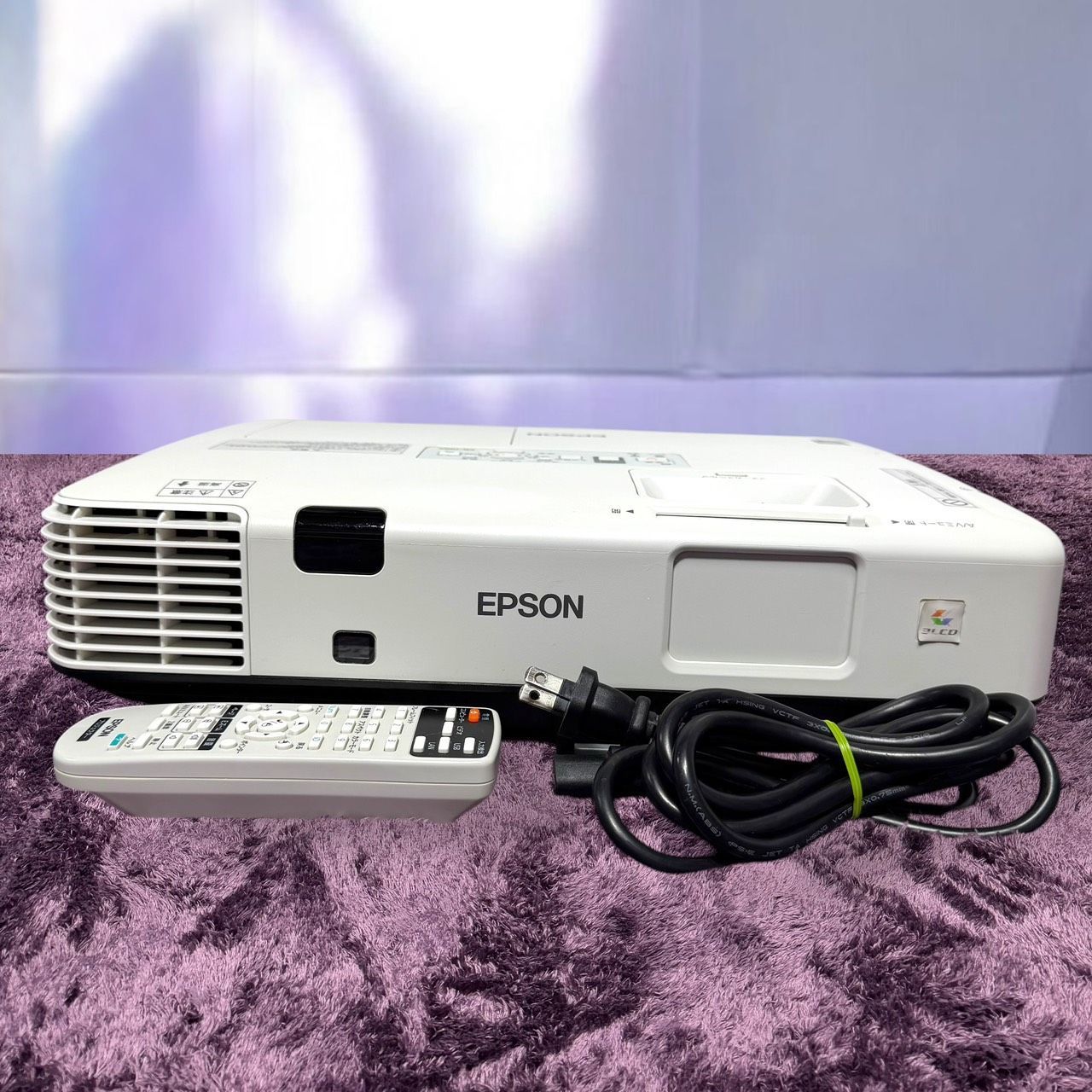 EPSON プロジェクター本体 リモコン付き EB-1965 【公式通販】