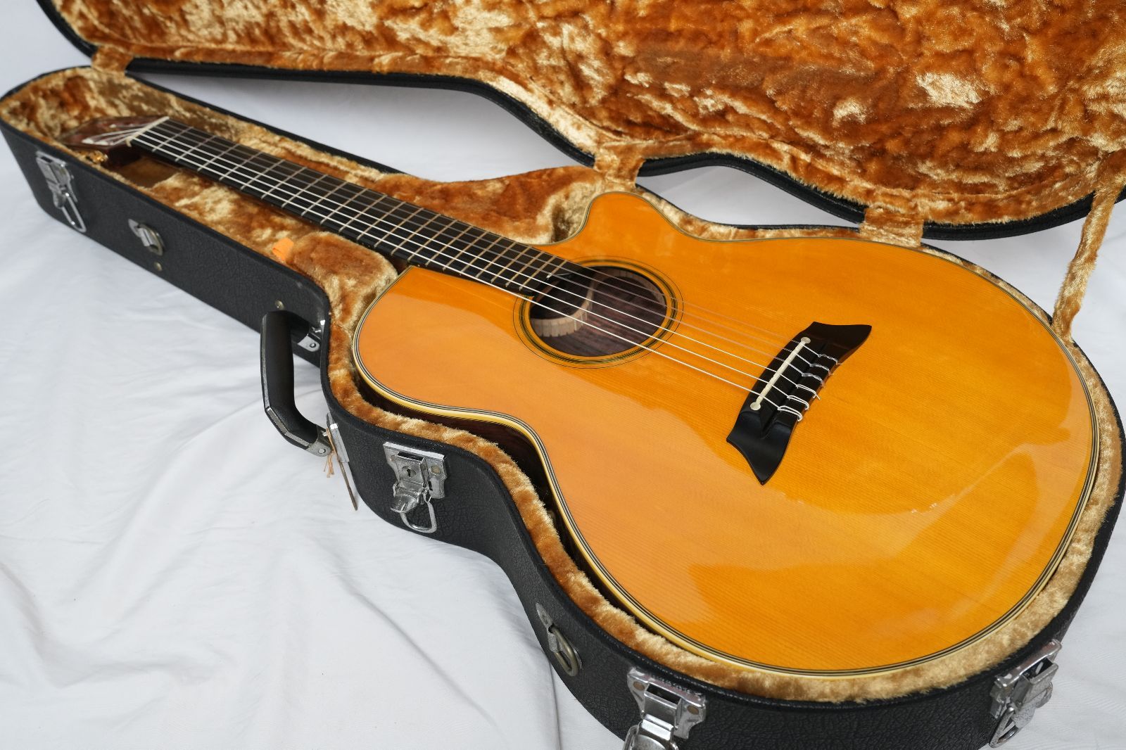 ☆TAKAMINE PT-115N (ST) エレガット ステレオサウンド出力可能