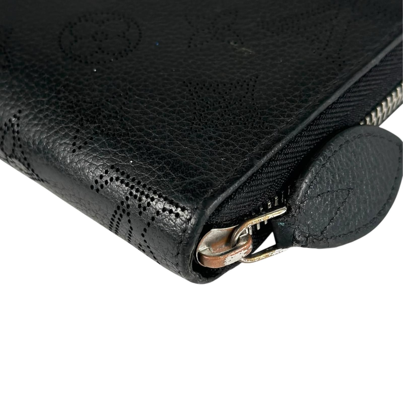 LOUIS VUITTON ルイ・ヴィトン マヒナ ジッピーウォレット M61867 長 