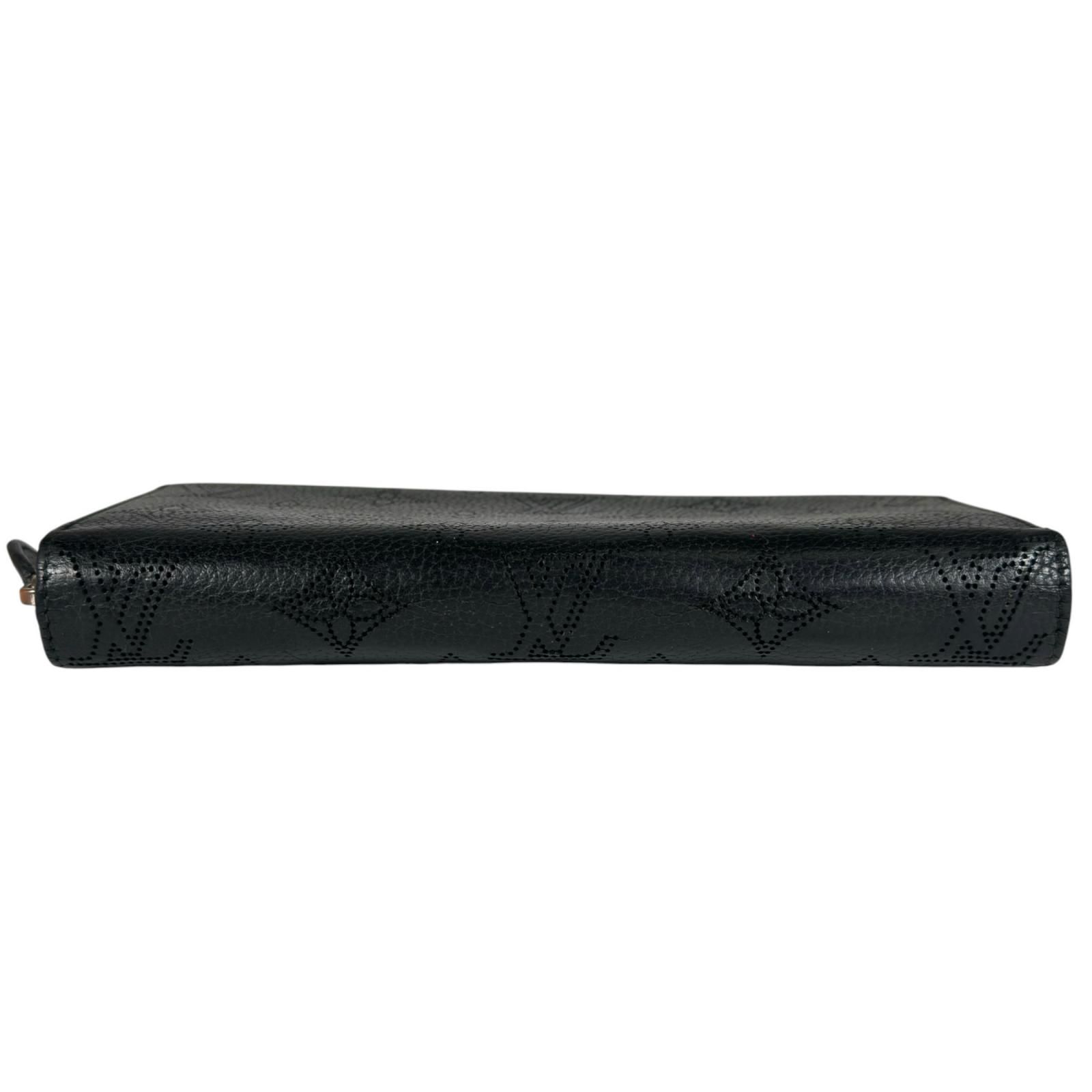 LOUIS VUITTON ルイ・ヴィトン マヒナ ジッピーウォレット M61867 長 