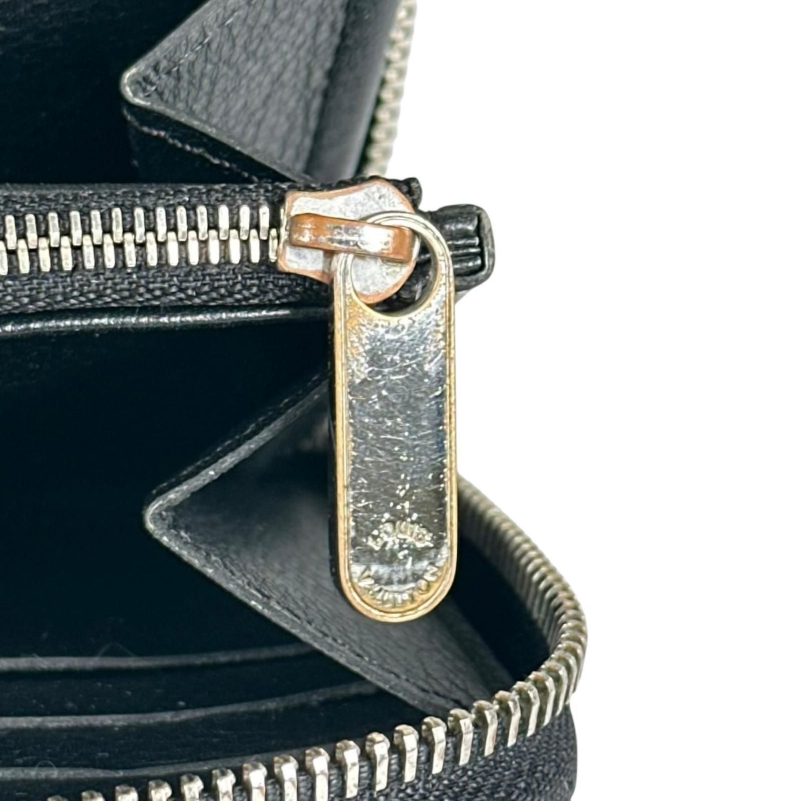 LOUIS VUITTON ルイ・ヴィトン マヒナ ジッピーウォレット M61867 長 