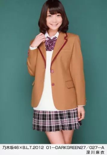 乃木坂46深川麻衣生写真 中古】生写真(乃木坂46) 深川麻衣/乃木坂46×B.L.T.2012 01-DARKGREEN27