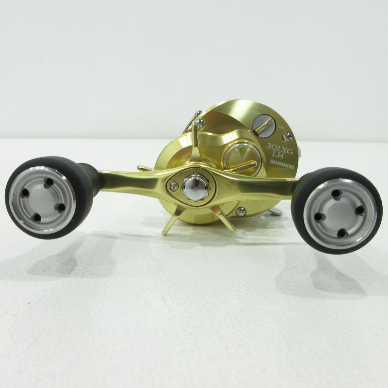 三重本店】 中古 SHIMANO | シマノ リール 23 カルカッタ コンクエスト