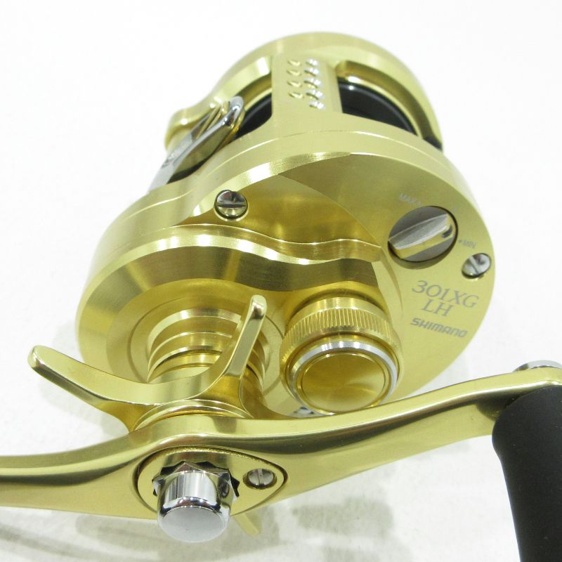 三重本店】 中古 SHIMANO | シマノ リール 23 カルカッタ コンクエスト