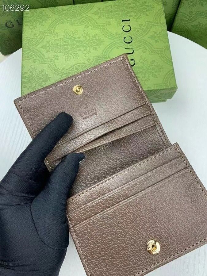 未使用品】最終値下げ GUCCI グッチ ウォレット 折り財布 小銭入れ 